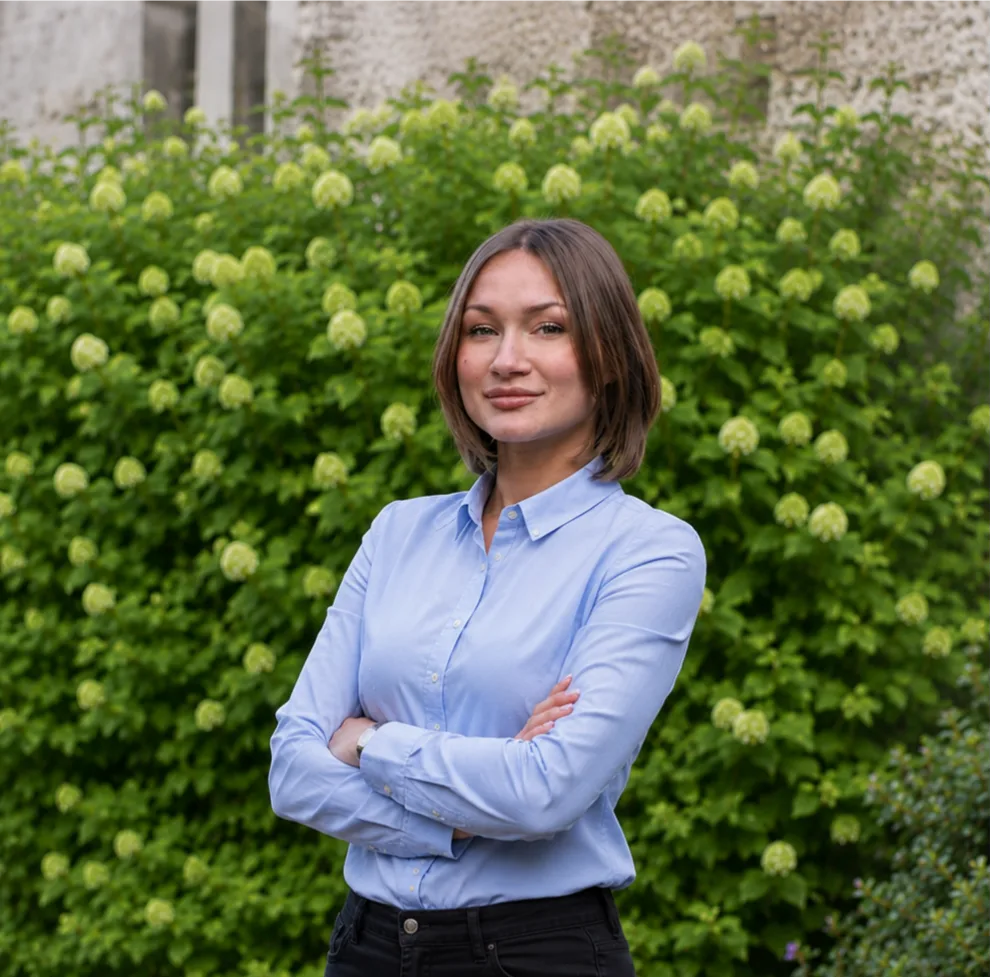 Sandra Jaros, Skylon Construction